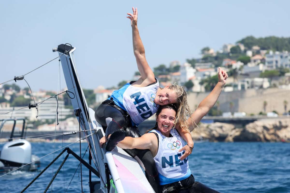 Odile van Aanholt and Annette Duetz celebrate winning gold